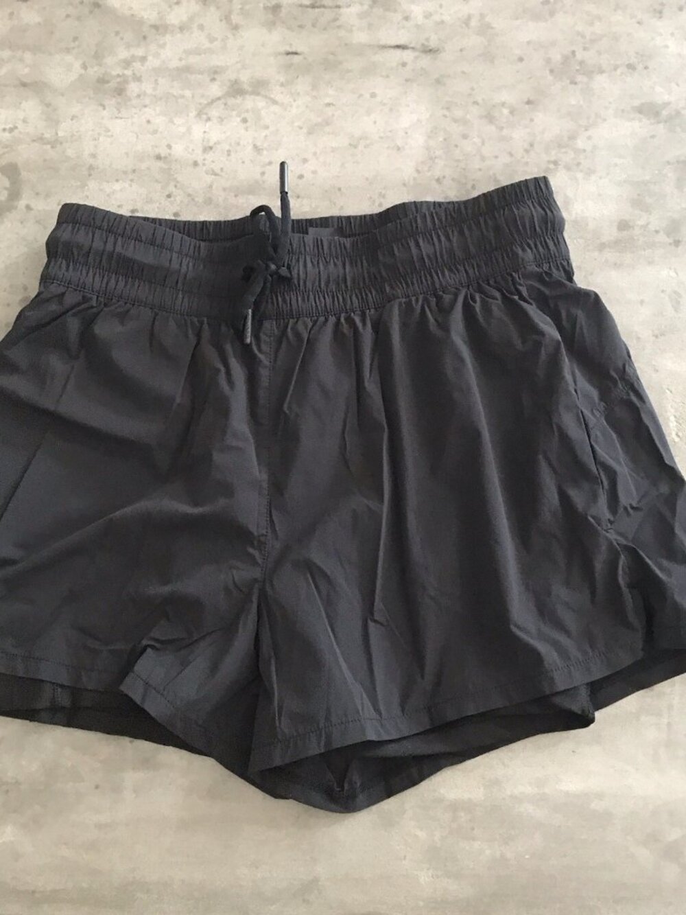 Spyder Active Shorts Womens Small Black Athletic Windbreaker Lined Gym Workout